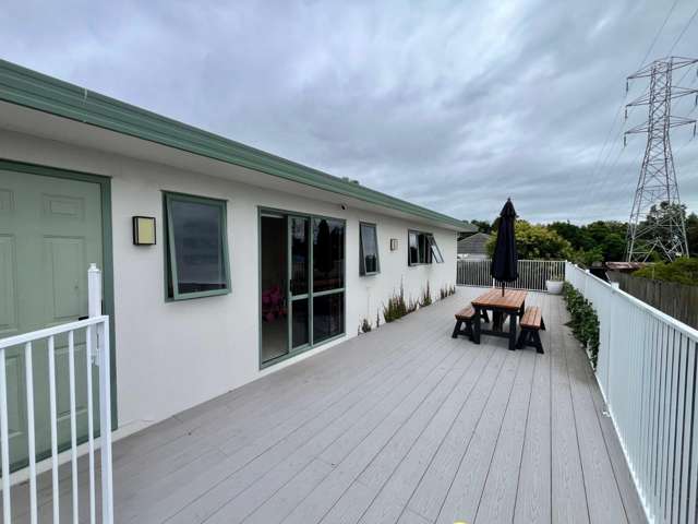 A/12 Grainger Road Te Atatu South_2