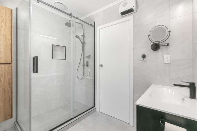 1/21 Taurus Crescent Beach Haven_9