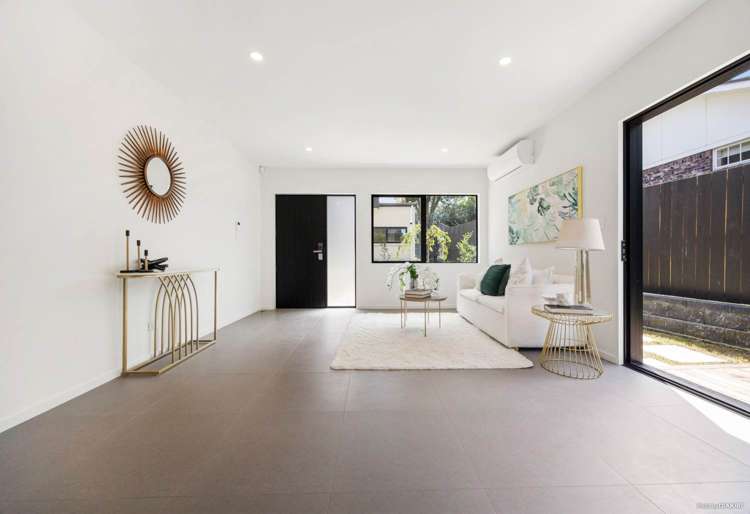 11D Rene Place_4