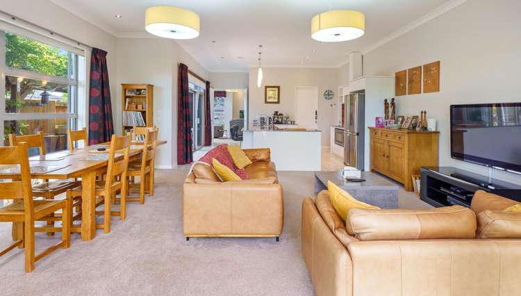 9 Otupoa Way Paraparaumu_9