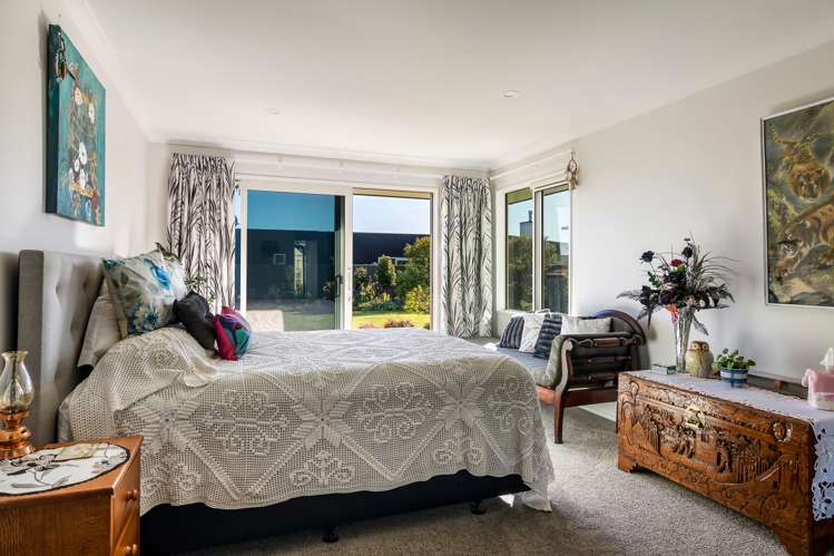 10 Harold Place Stoke_11