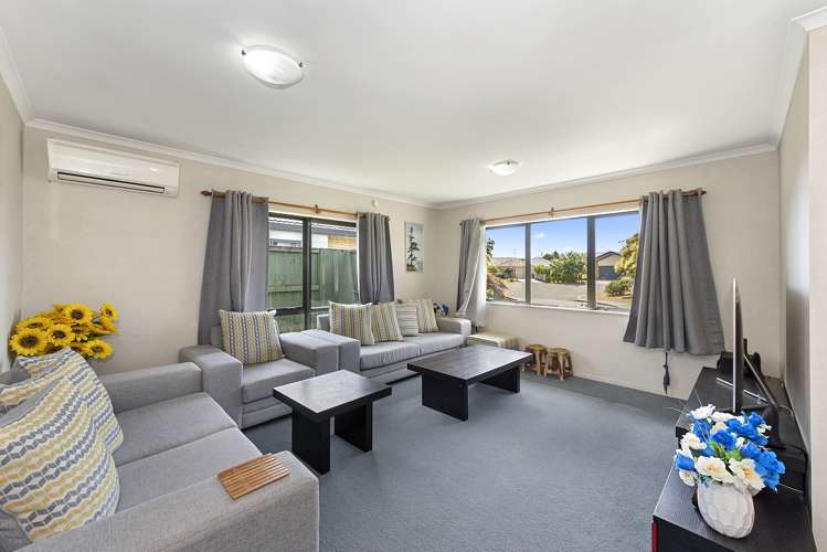 19 Northmeadow Drive Rototuna_2