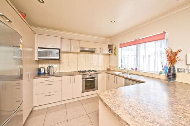 66 Bruce Pulman Drive Takanini_2