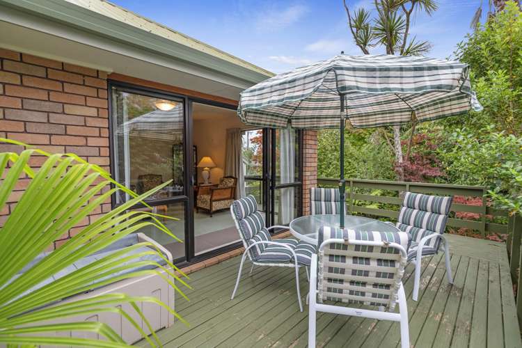 802 River Road Chartwell_15