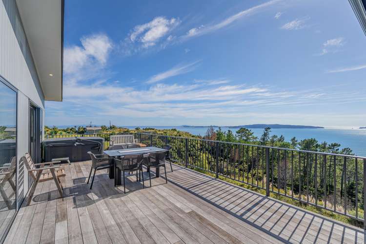 212 Black Jack Road Kuaotunu_13