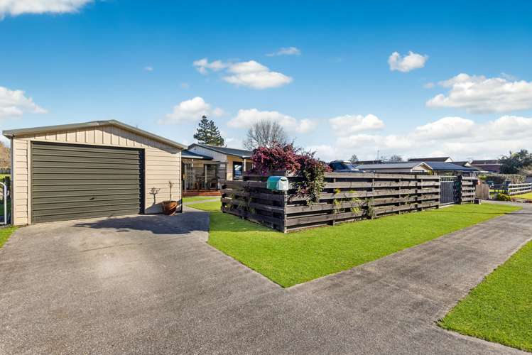 77 Hamilton Drive Waiuku_13