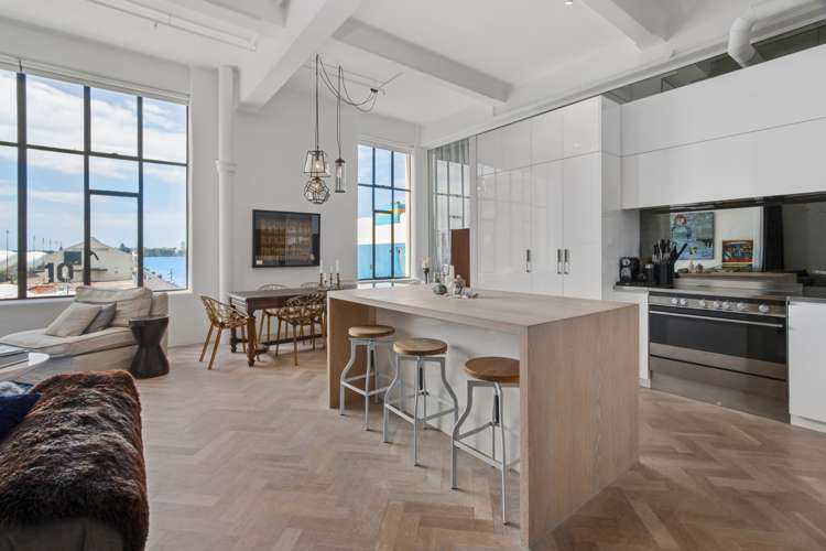 2c/2 Queen Street Auckland Central_0