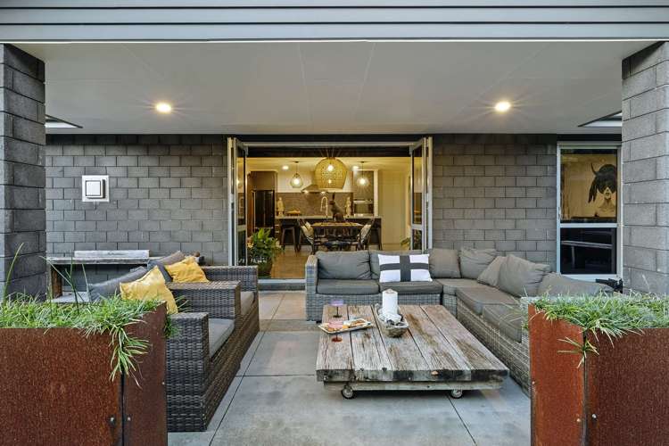 10 Cooke Farm Grove Waiwhakaiho_20