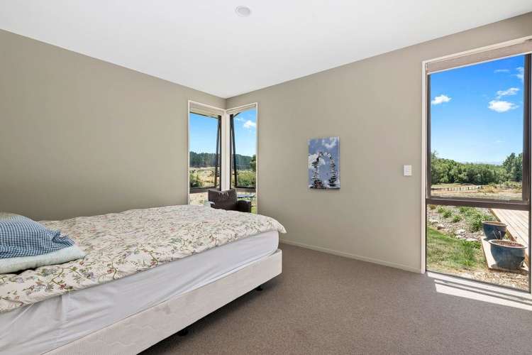 7 Harris Place Luggate_11