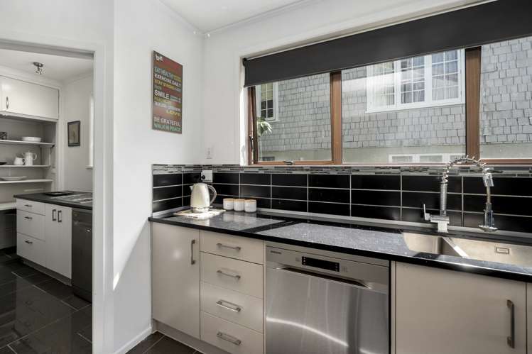 5b Devon Street Glenholme_5