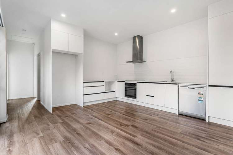 18 Puwha Street Massey_8