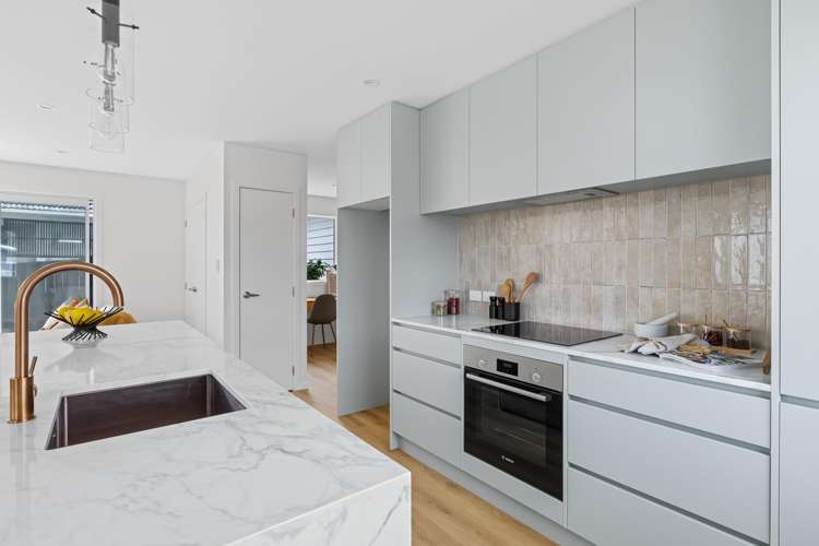 15a Hamurana Place Te Atatu Peninsula_8