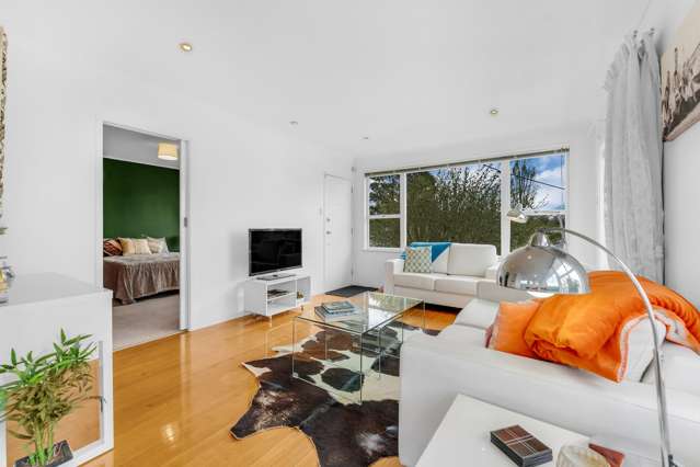 1/11 Brandon Road Glen Eden_3