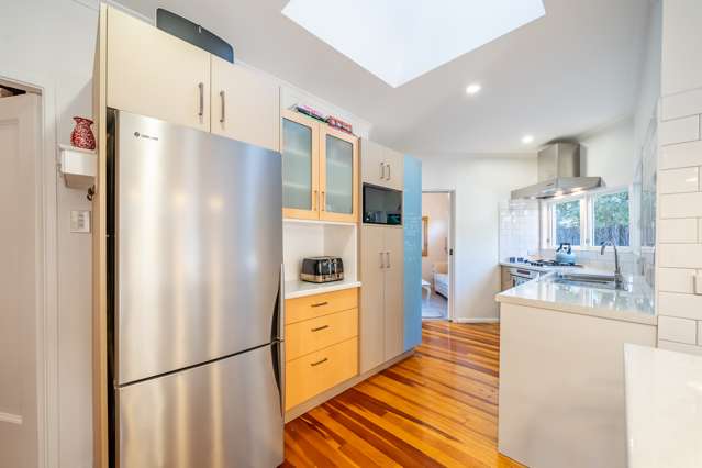 8 Military Road Boulcott_4