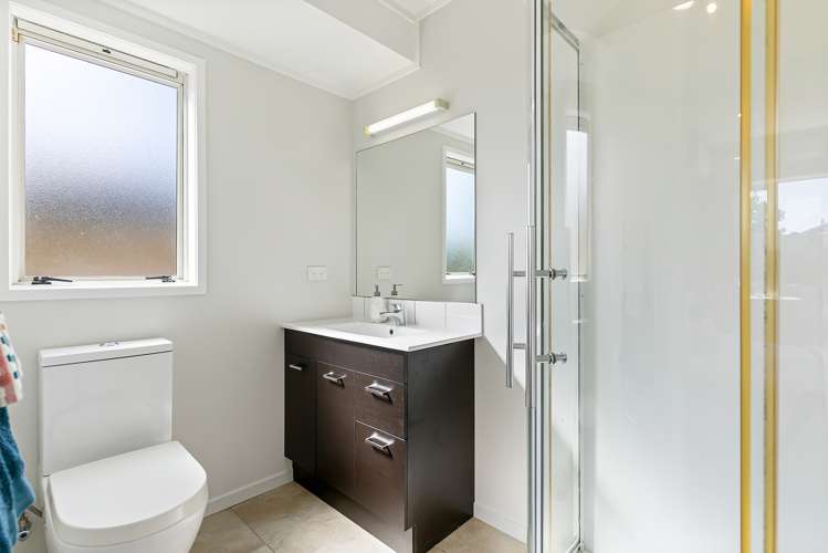 2/5 Daria Place Northpark_18