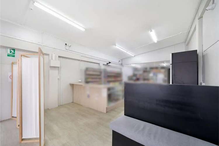 56 Commercial Road Helensville_4