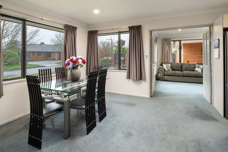 3 Maple Close Springlands_19