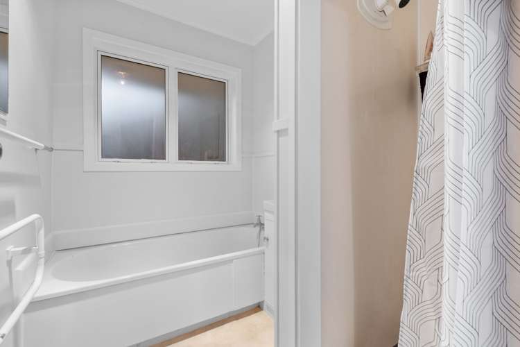 7/10 Alana Place Mount Wellington_12