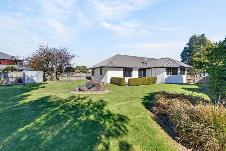 8 Oldham Place Darfield_9