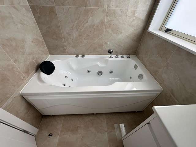 A/54 White swan Rd Mount Roskill_4