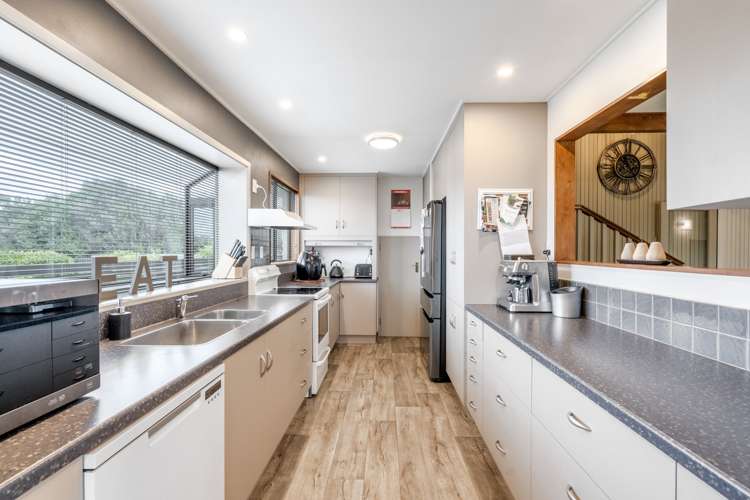 73 Kildare Rise Waikiwi_9