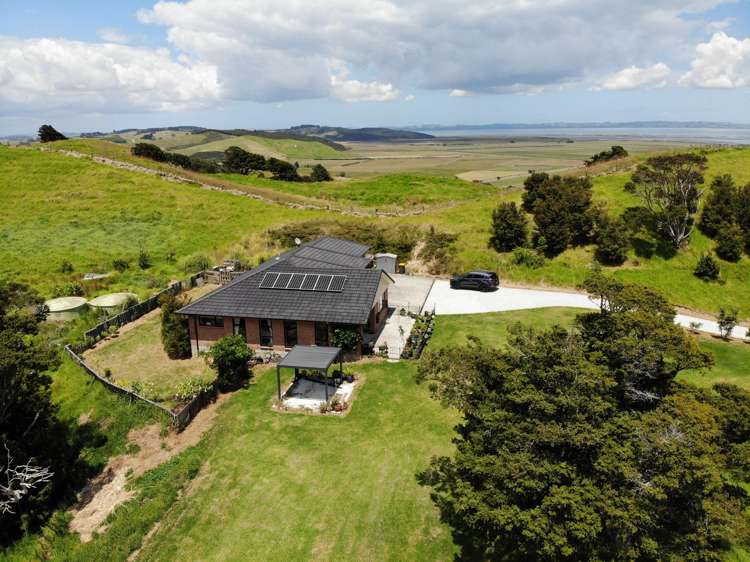 3390C Kaipara Coast Highway Glorit_19