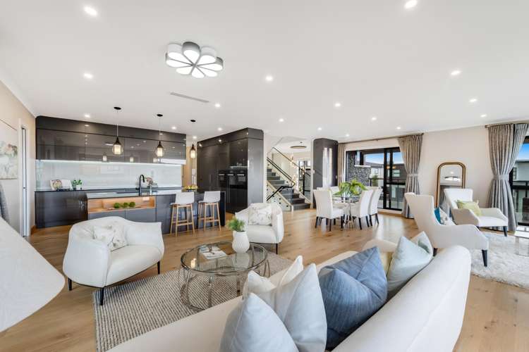 45 Armstrong Farm Drive East Tamaki Heights_19