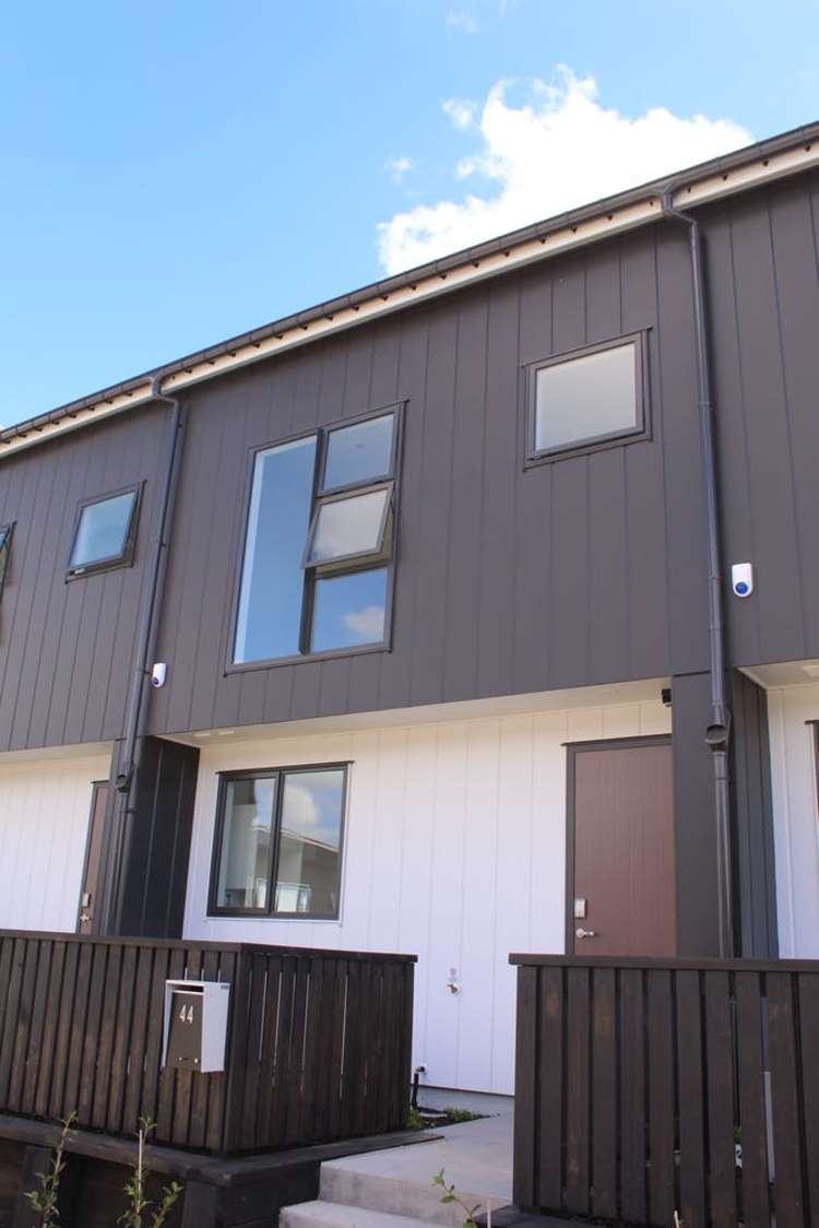 44 Manarini Road Westgate_15