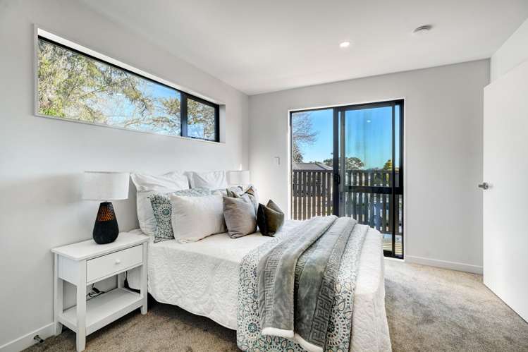 1/4 Powrie Street Glenfield_11