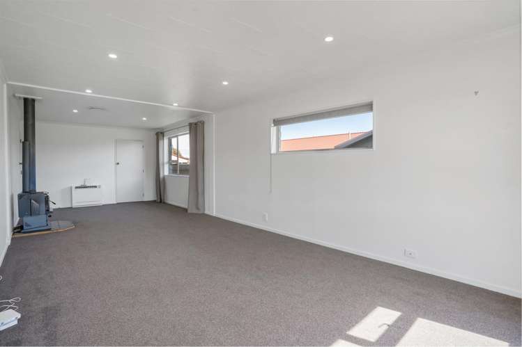 35 Dejoux Road Winton_8