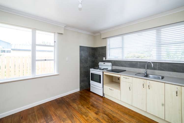 29 Wallace Street Featherston_12