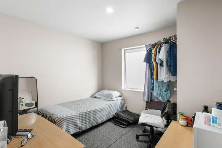 2/340 Lincoln Road Addington_5