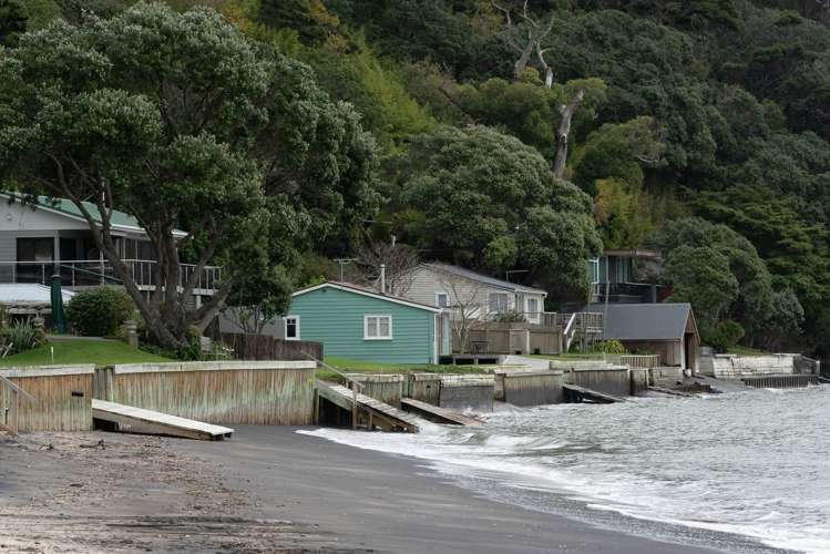 7 Gap Road Manukau Heads_6