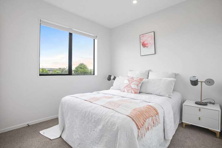 1 Castlepoint Avenue Takanini_12