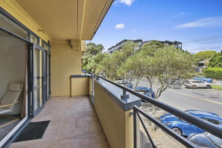 1B/9 Bute Road Browns Bay_4