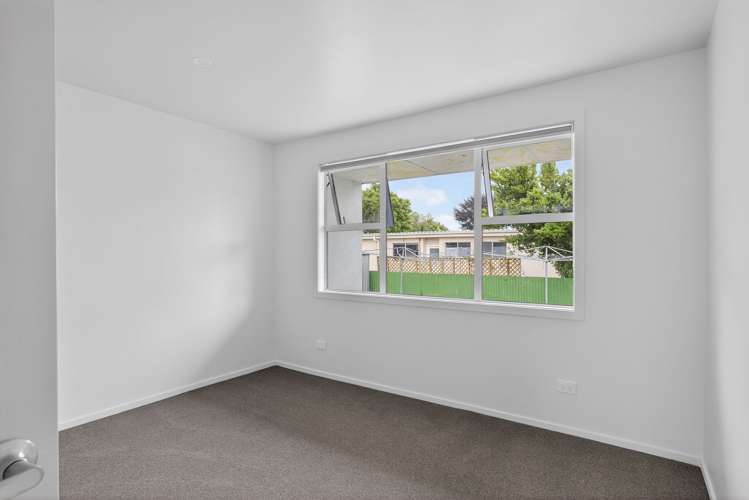 1/660 Gladstone Road Te Hapara_11