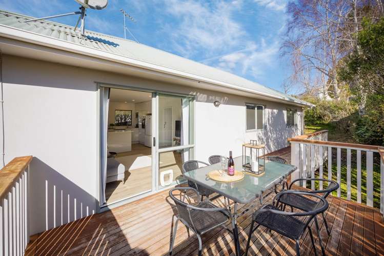 37A Lysander Crescent Beach Haven_12