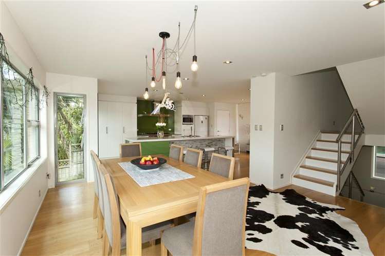 78 Beach Road Castor Bay_5