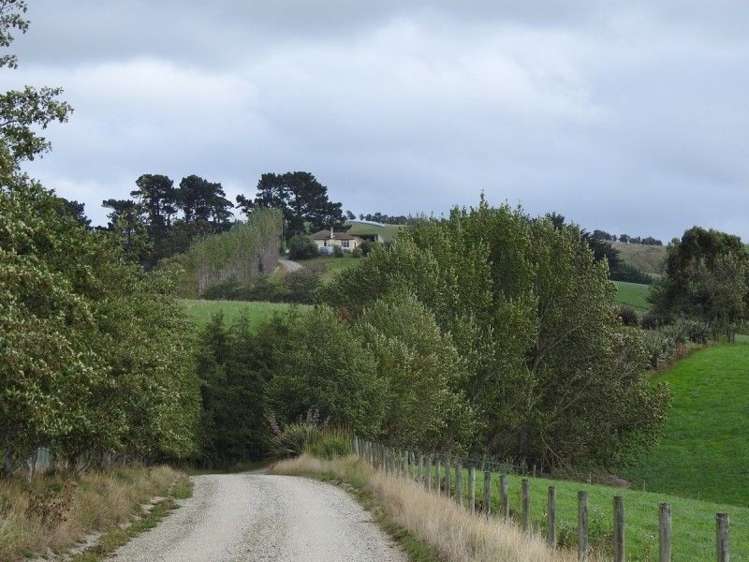 108 Mill View Road Lawrence_17