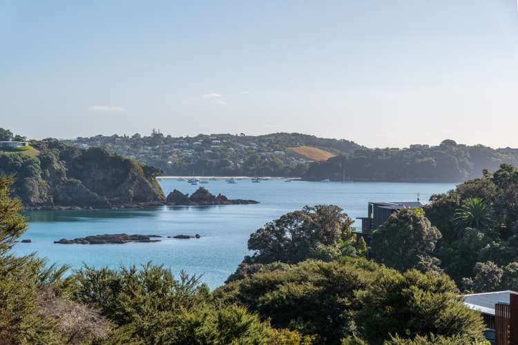 83 Coromandel Road Oneroa_16