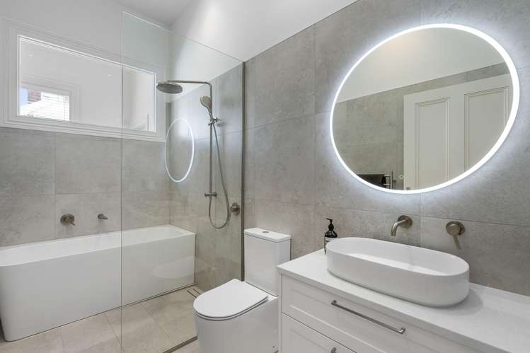 4 Clarence Road Northcote Point_16