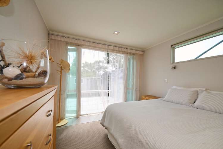 156 Sands Crescent Matarangi_6