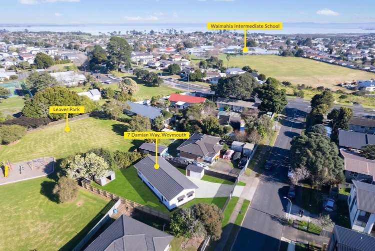 7 Damian Way Weymouth_24