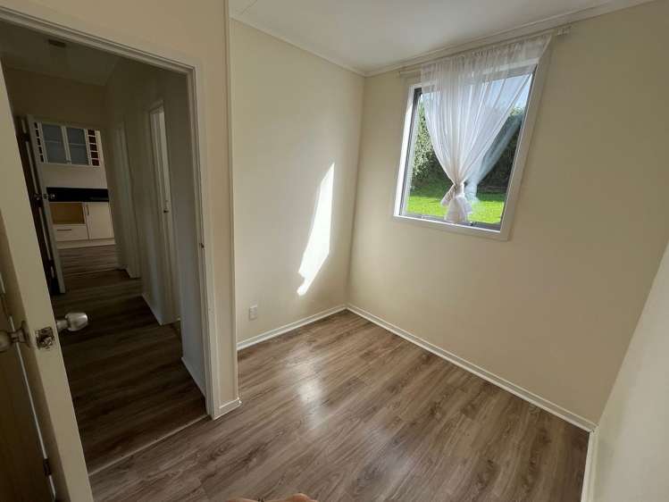 12/21 Aliford Avenue One Tree Hill_11