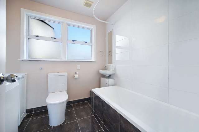 15 Larne Avenue Pakuranga Heights_3