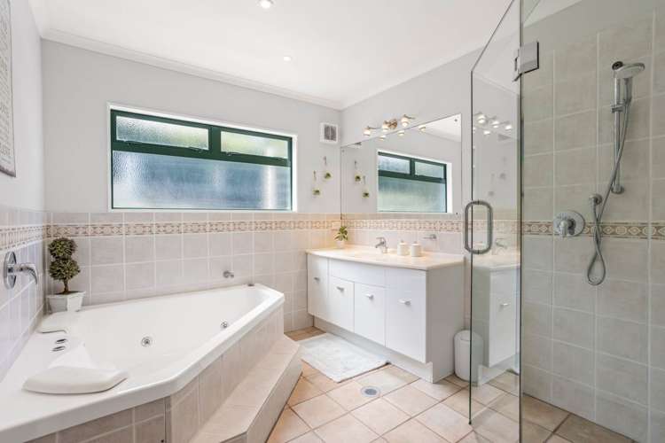 1083 Whangaparaoa Road Tindalls Beach_26