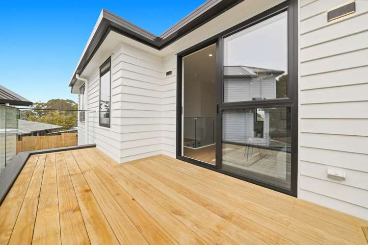 Lot 2 & 3/13 Albemarle Place Massey_16