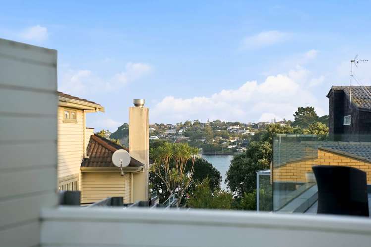 1A Churchill Road Murrays Bay_35