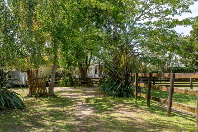 167 Lincoln Road Carterton_20