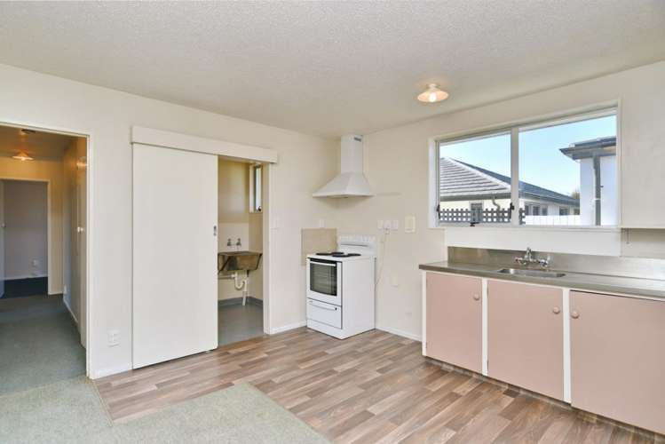 2/5 Tamarisk Place Parklands_6